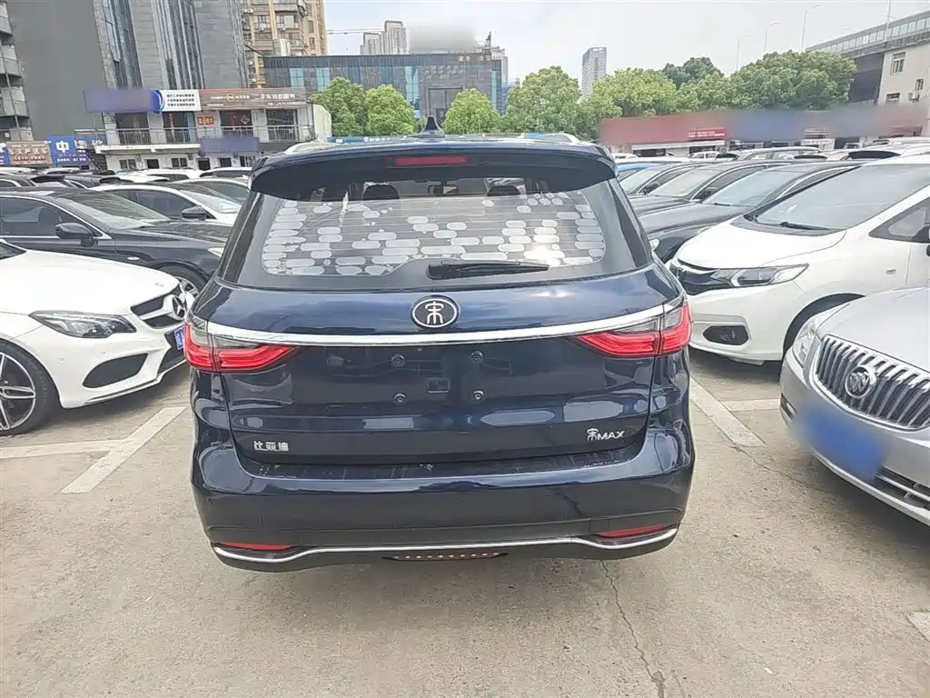 BYD Song MAX 2017 1.5T Auto Smart Connect Premium 7-seater фото 6