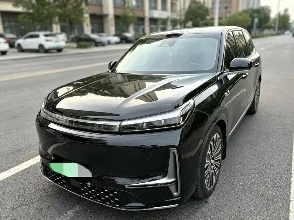 Geely Galaxy Galaxy M9 2025 2025 Base Model