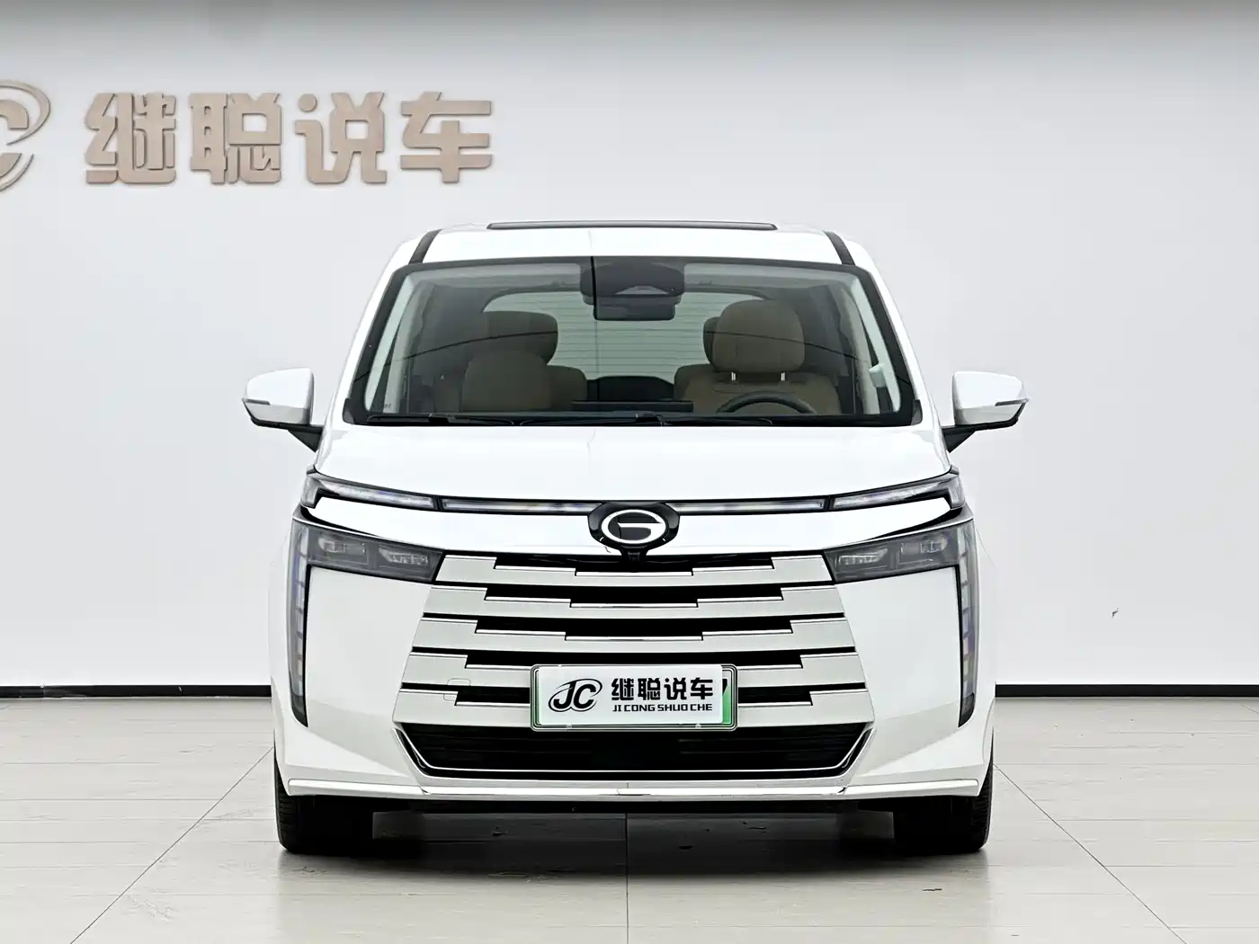 GAC Trumpchi Trumpchi E8 NEV 2024 150km Soaring Dragon Glory Edition фото 4