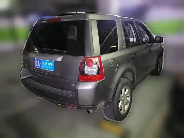Land Rover Freelander 2 2010 3.2 i6 Automatic SE Petrol — фото 2