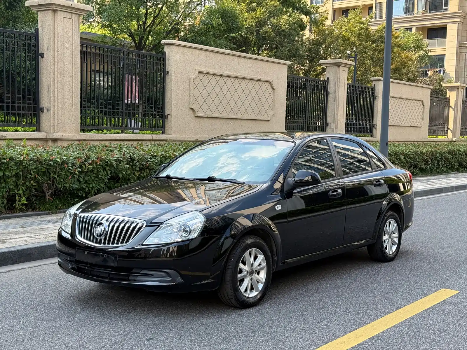 Фото 1 - Buick Excelle