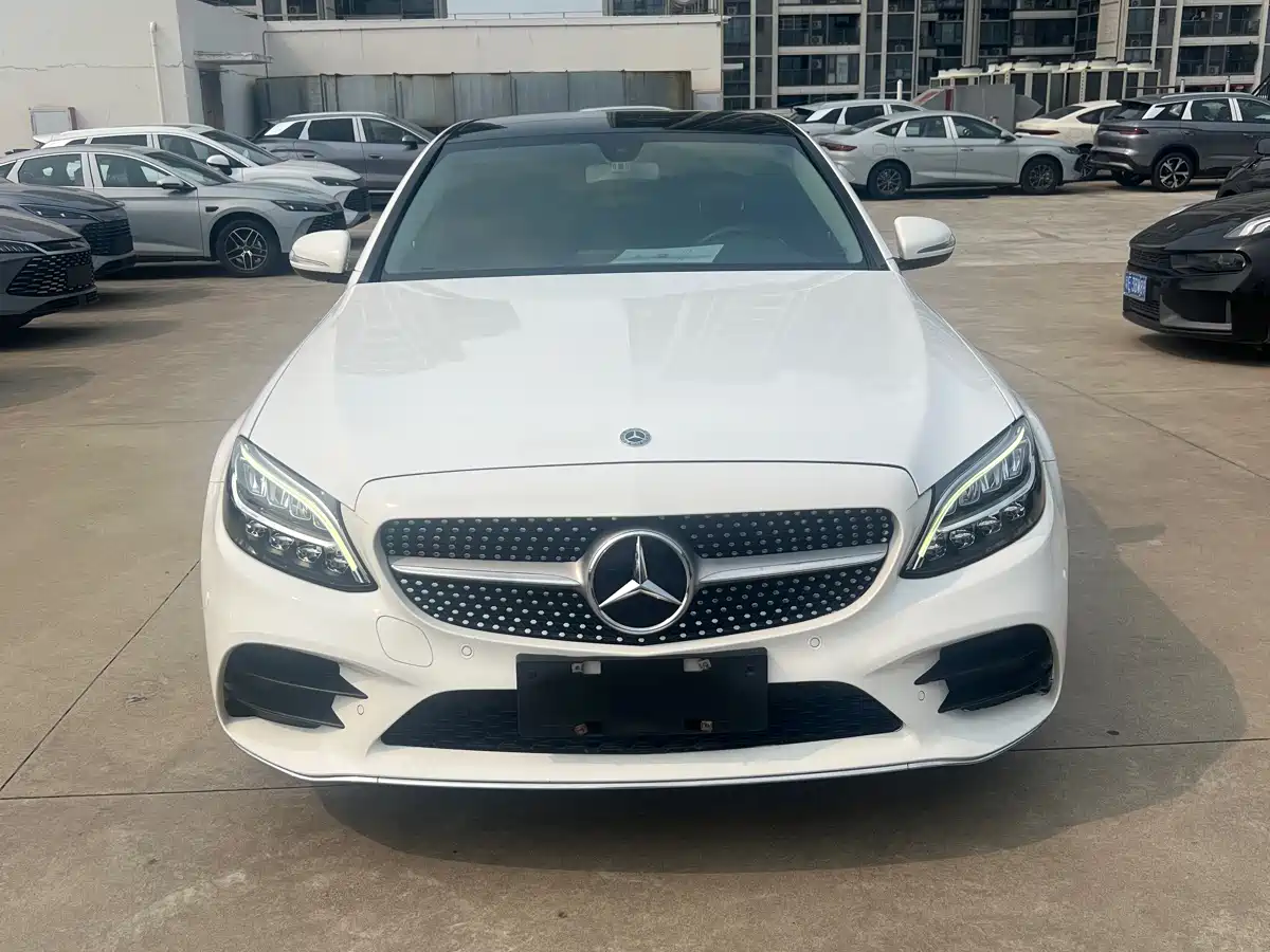 Mercedes-Benz C-Class 2019 Facelift C 260 L Sport фото 2