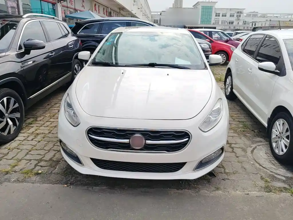 Fiat Viaggio 2015 2015 1.4T Manual Sport Edition