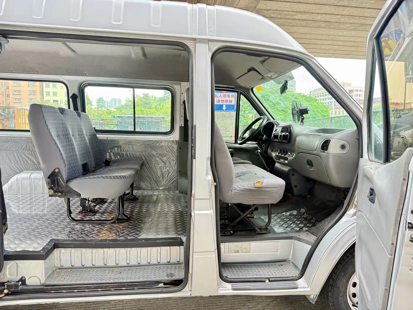 Ford Classic Transit 2014 2013 2.8T Diesel Standard Short Wheelbase Medium Roof JX493ZLQ4