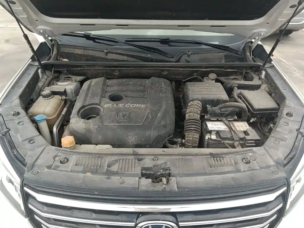 Фото 9 - Changan CS75