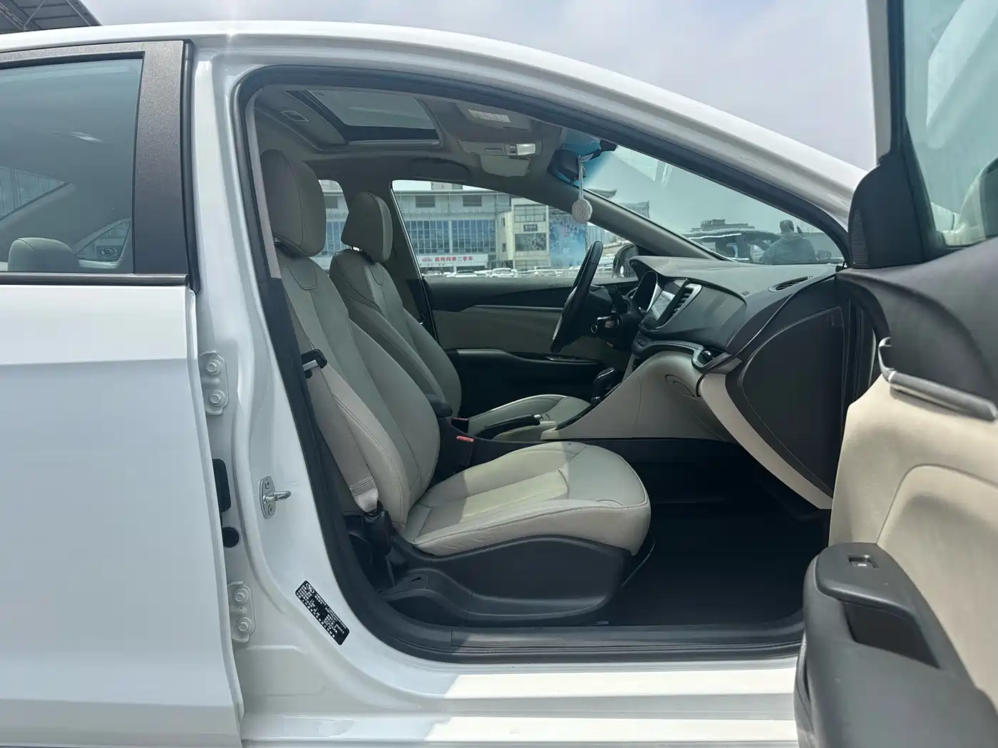 Buick Excelle 2018 15T Dual Clutch Elite (China V) фото 13