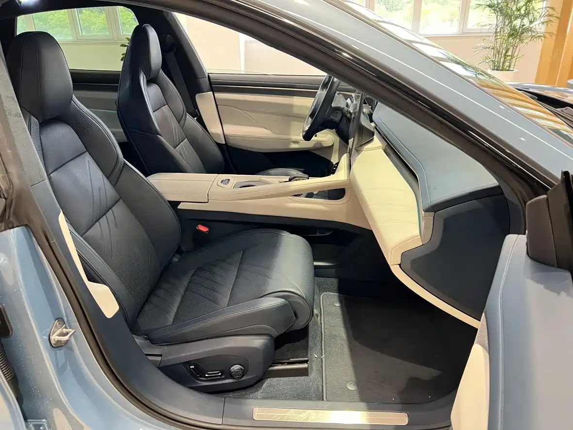 ZEEKR EXTREME KRYPTON 001