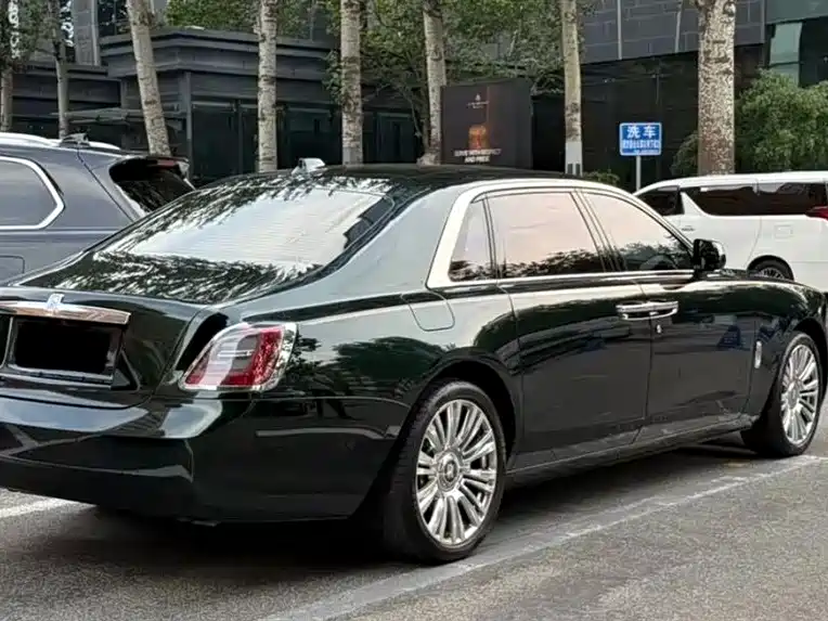 Rolls-Royce Ghost 2021 6.7T Long Wheelbase фото 4