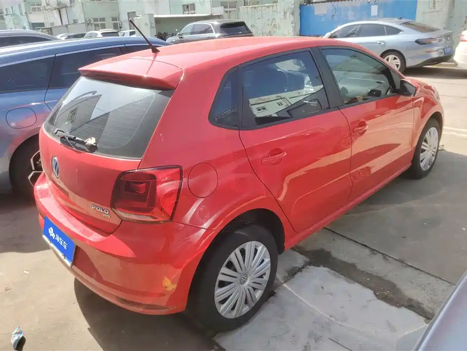 Volkswagen Polo 2016 1.6L Automatic Comfort фото 3