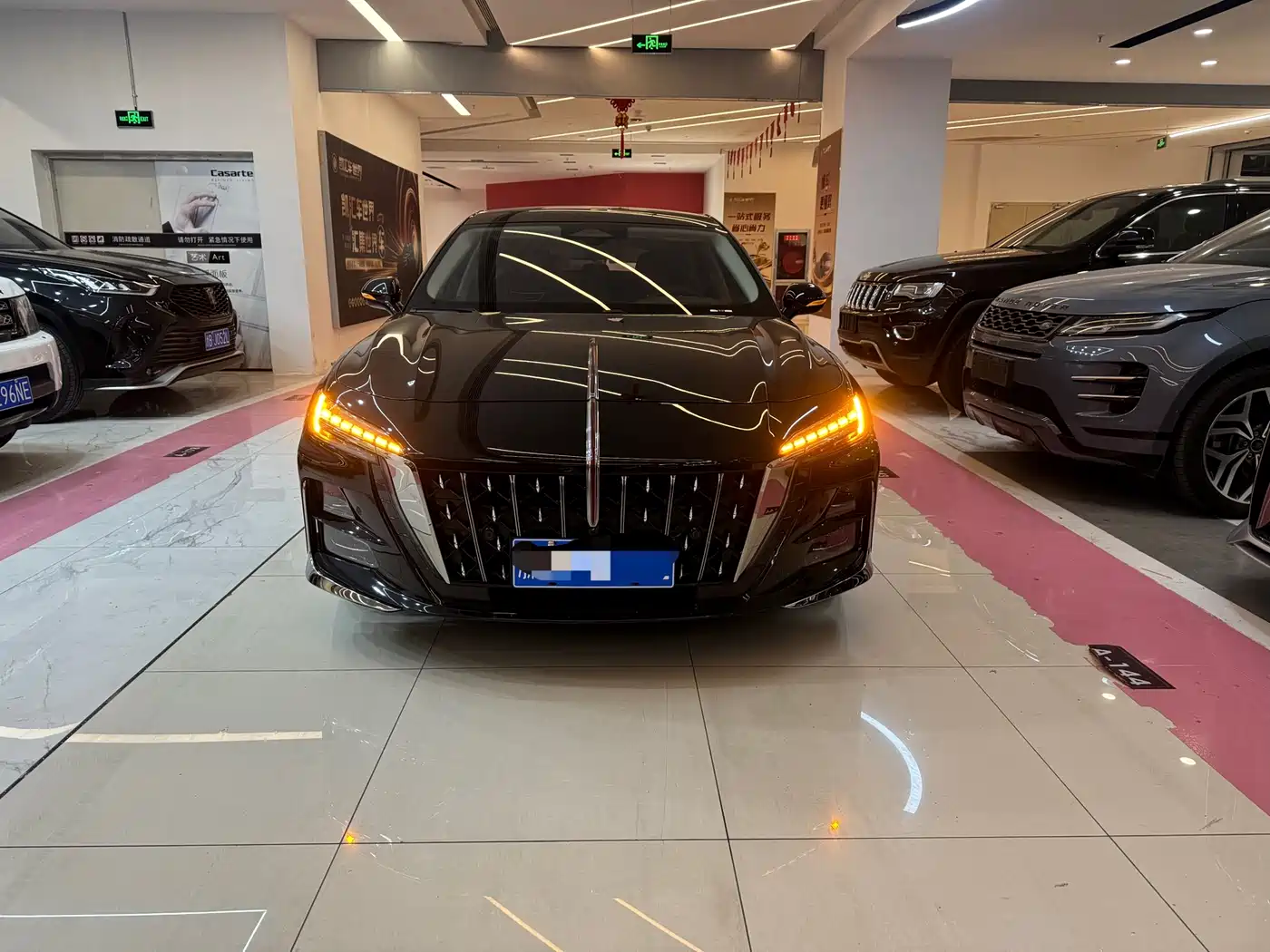 Hongqi H6 2023 2.0T Comfort Edition фото 2
