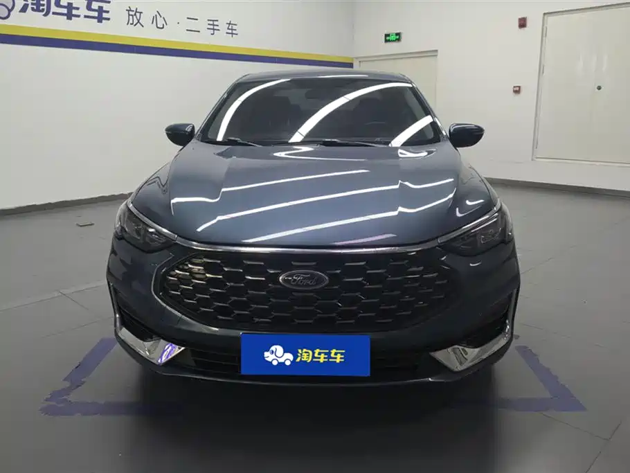 Ford Escort 2022 2021 1.5L Automatic Diamond Edition