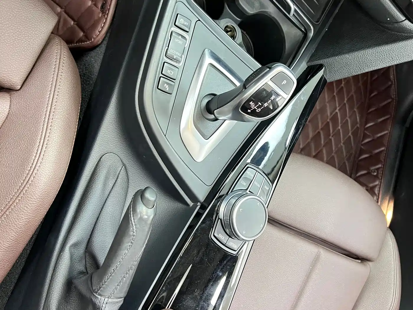 BMW 3 Series 2019 320Li M Sport Package фото 29