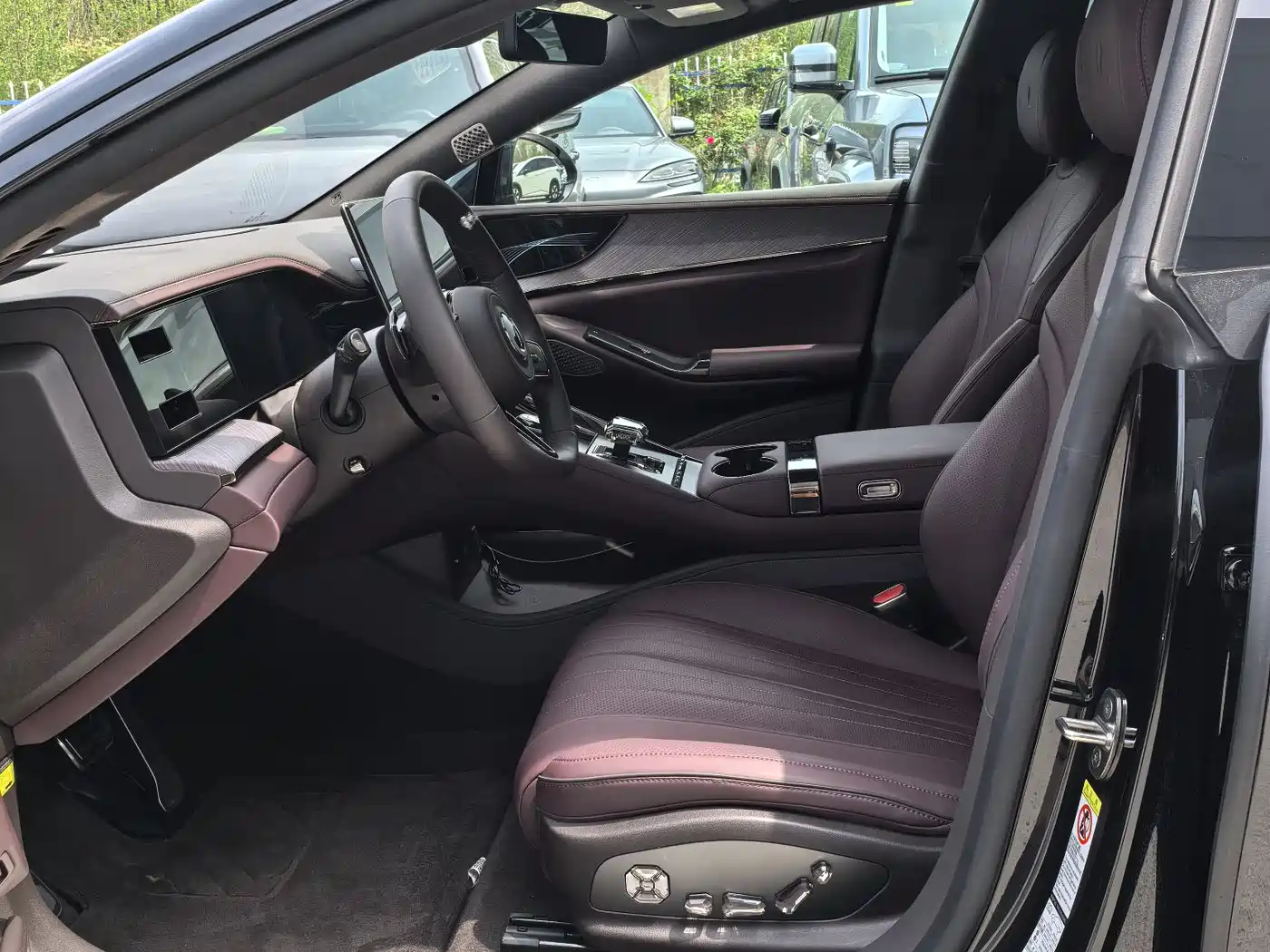 Denza Z9GT 2024 1100 AWD Ultra Edition фото 7
