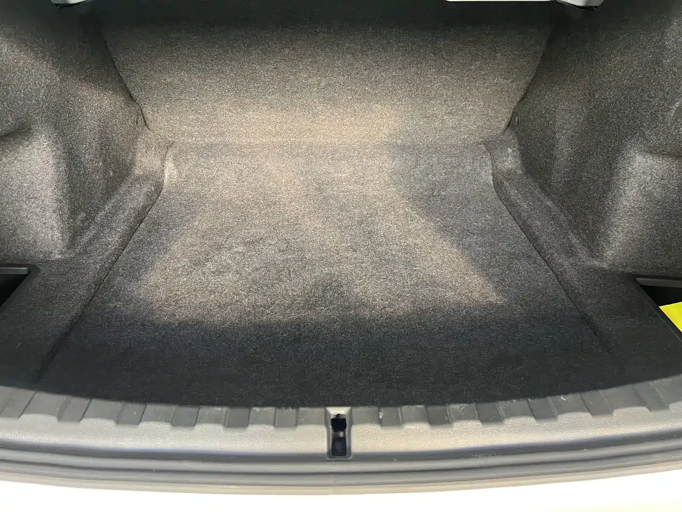 BMW 3 Series 2024 320Li M Sport Package фото 31