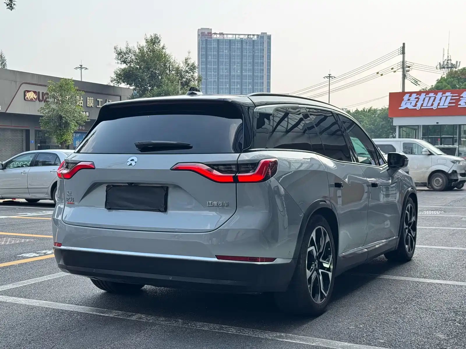 Фото 5 - NIO ES8