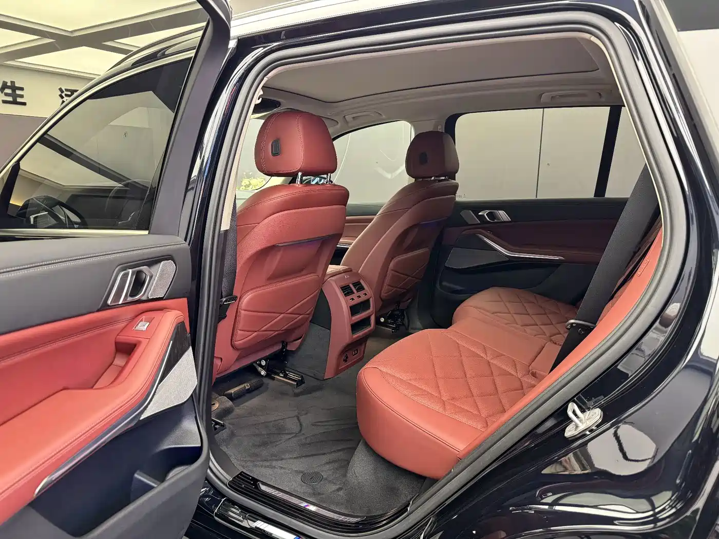Photo 11 - BMW X5