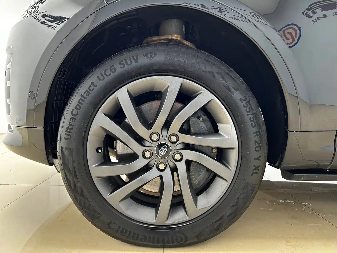 Land Rover Discovery 2021 360PS R-Dynamic S фото 24