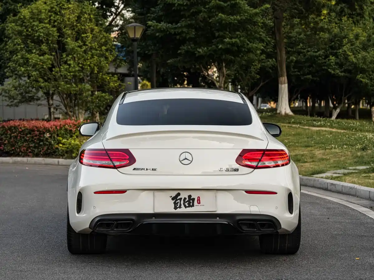 Mercedes-Benz C-Class AMG 2016 AMG C 63 Coupe фото 5