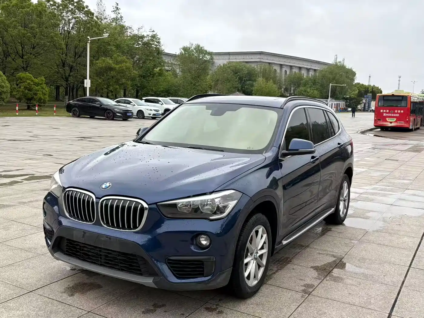 BMW X1 2018 sDrive18Li Fashion Model фото 3