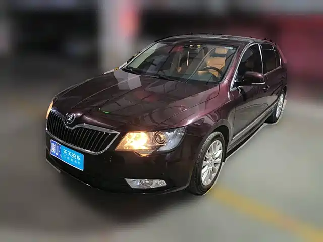 Škoda Superb 2013 1.8TSI Automatic Elite Edition — фото 1