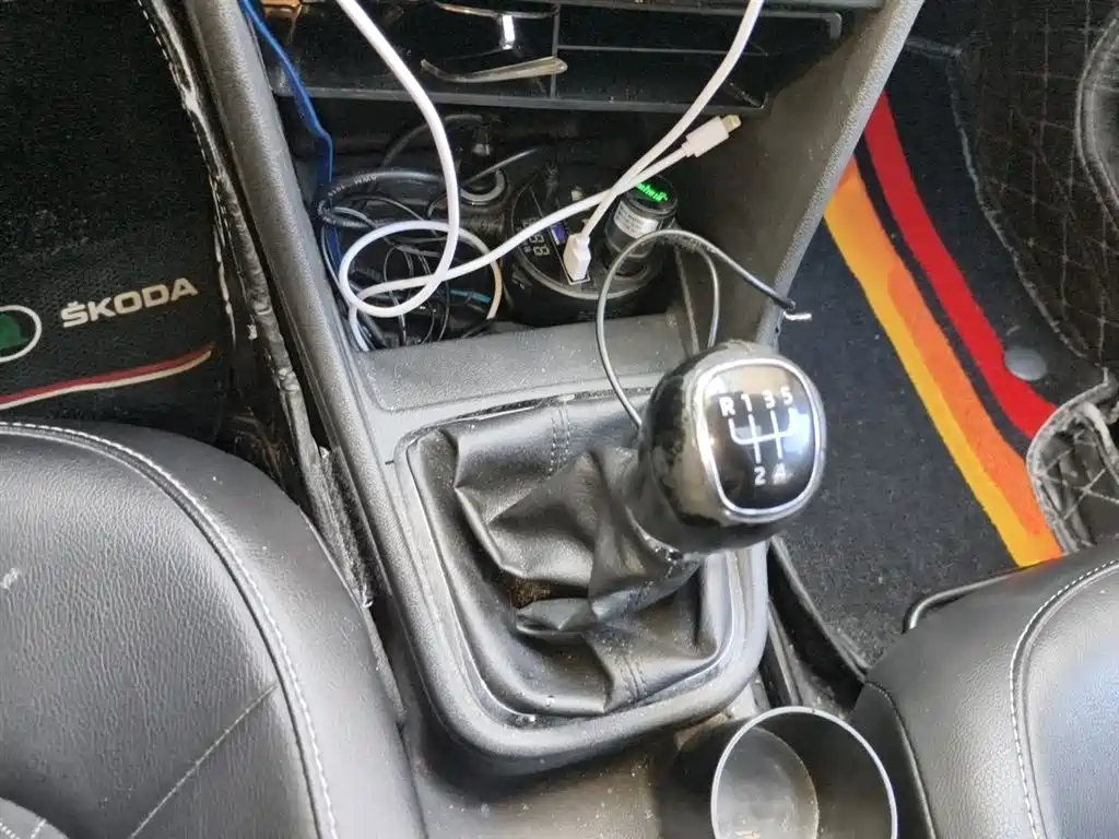 Škoda Skoda Rapid Spaceback 2018 1.6L Manual Comfort фото 5