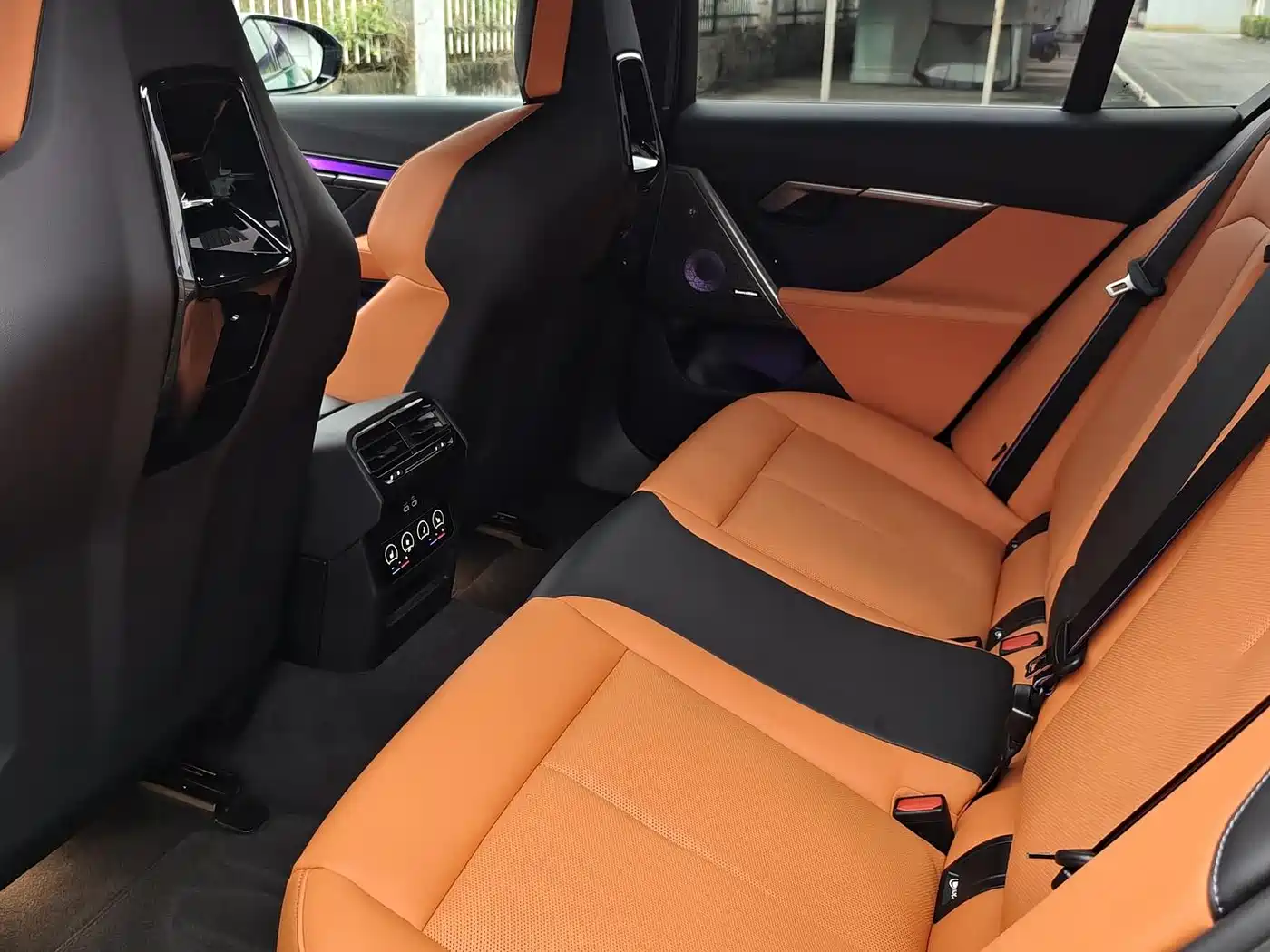 BMW M5 New Energy 2025 M5 фото 19