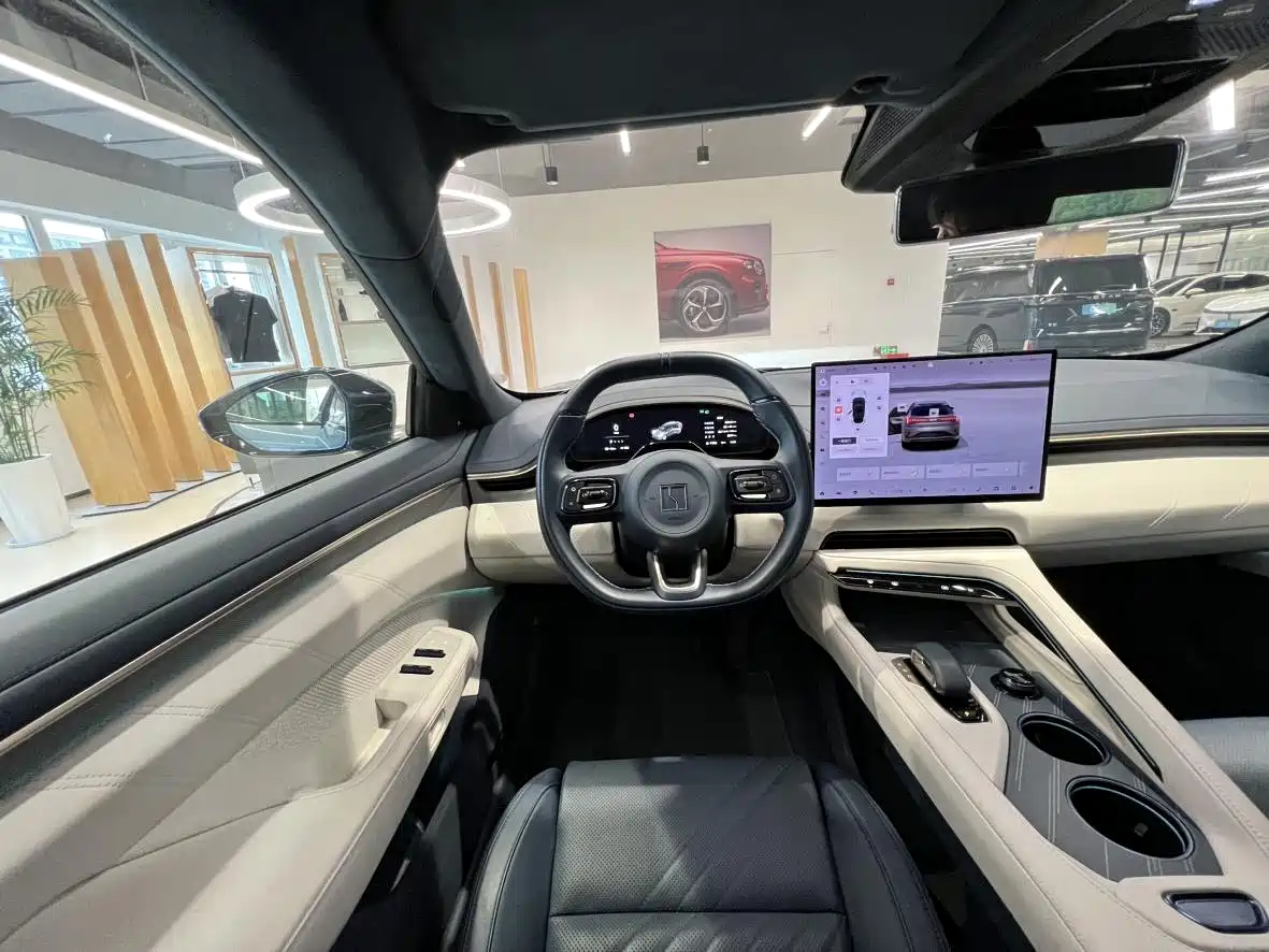 ZEEKR EXTREME KRYPTON 001