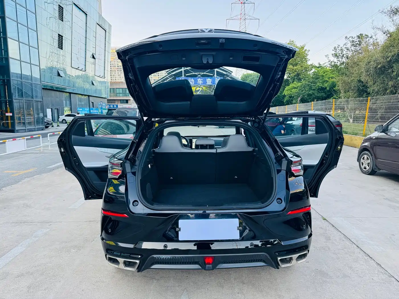 CHANGAN UNI-T