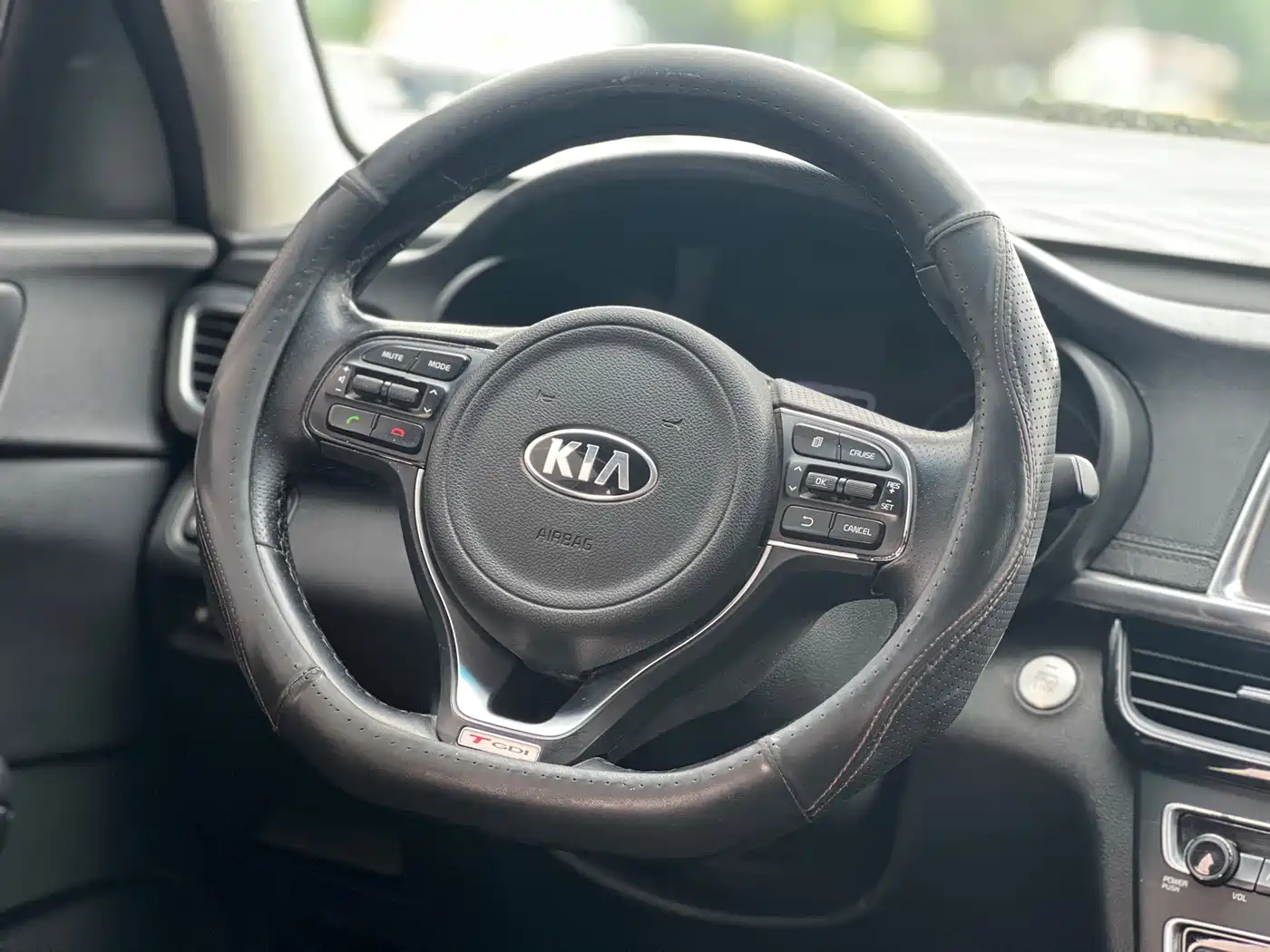 Kia K5 2016 1.6T Automatic LUX фото 11
