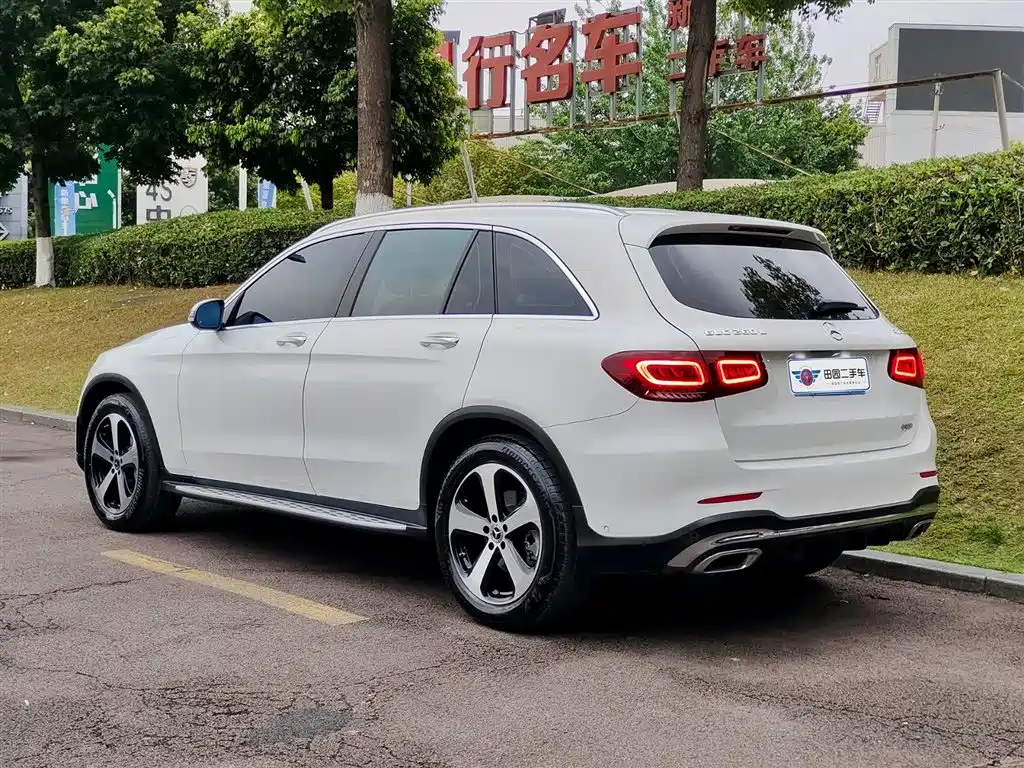 Mercedes-Benz GLC 2022 Facelift III GLC 260 L 4MATIC Dynamic фото 4