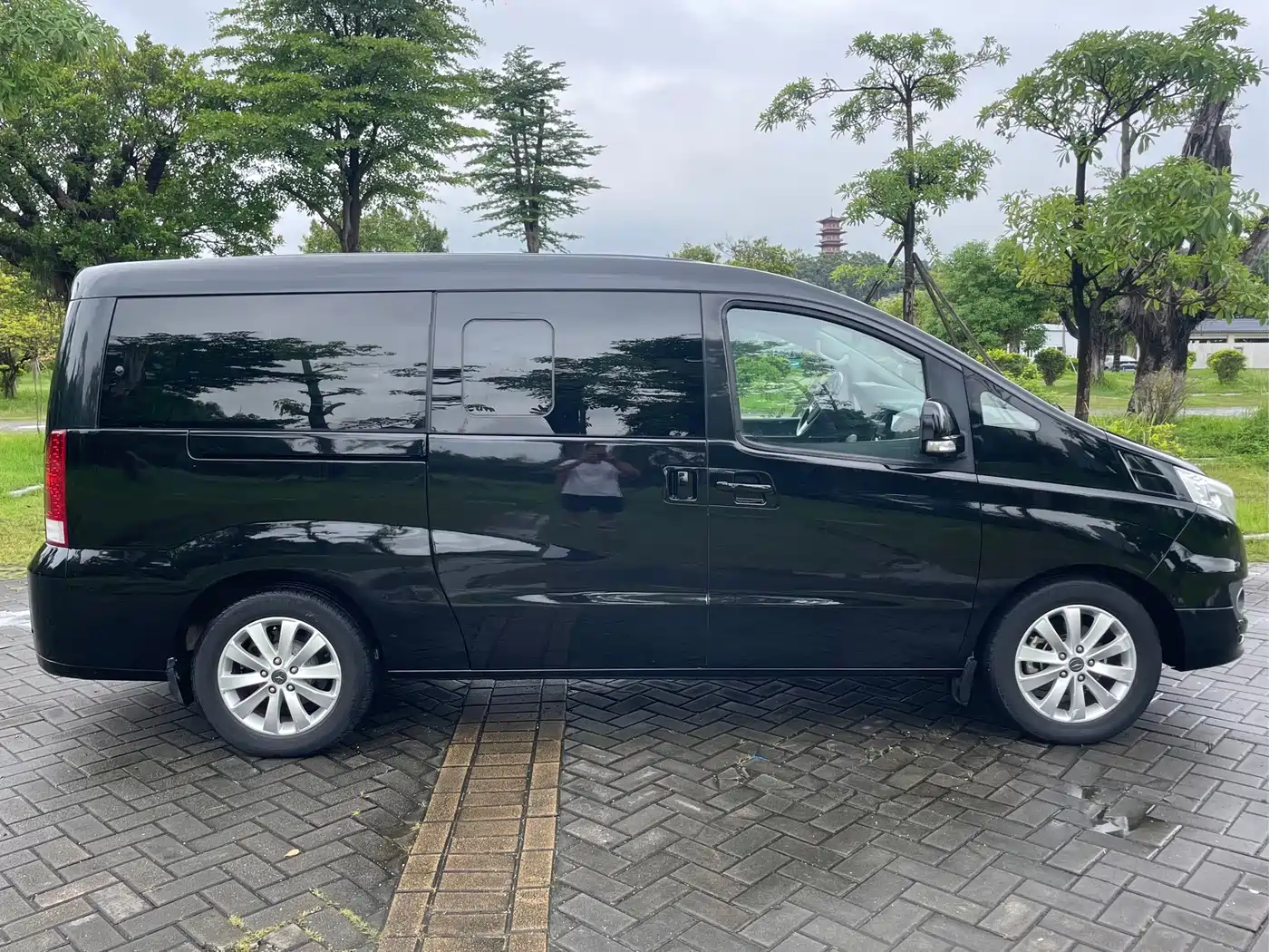 JAC Motors Refine M5 2016 2016 2.0T Gasoline Automatic Official Version