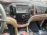 Фото 6 - Baojun 730