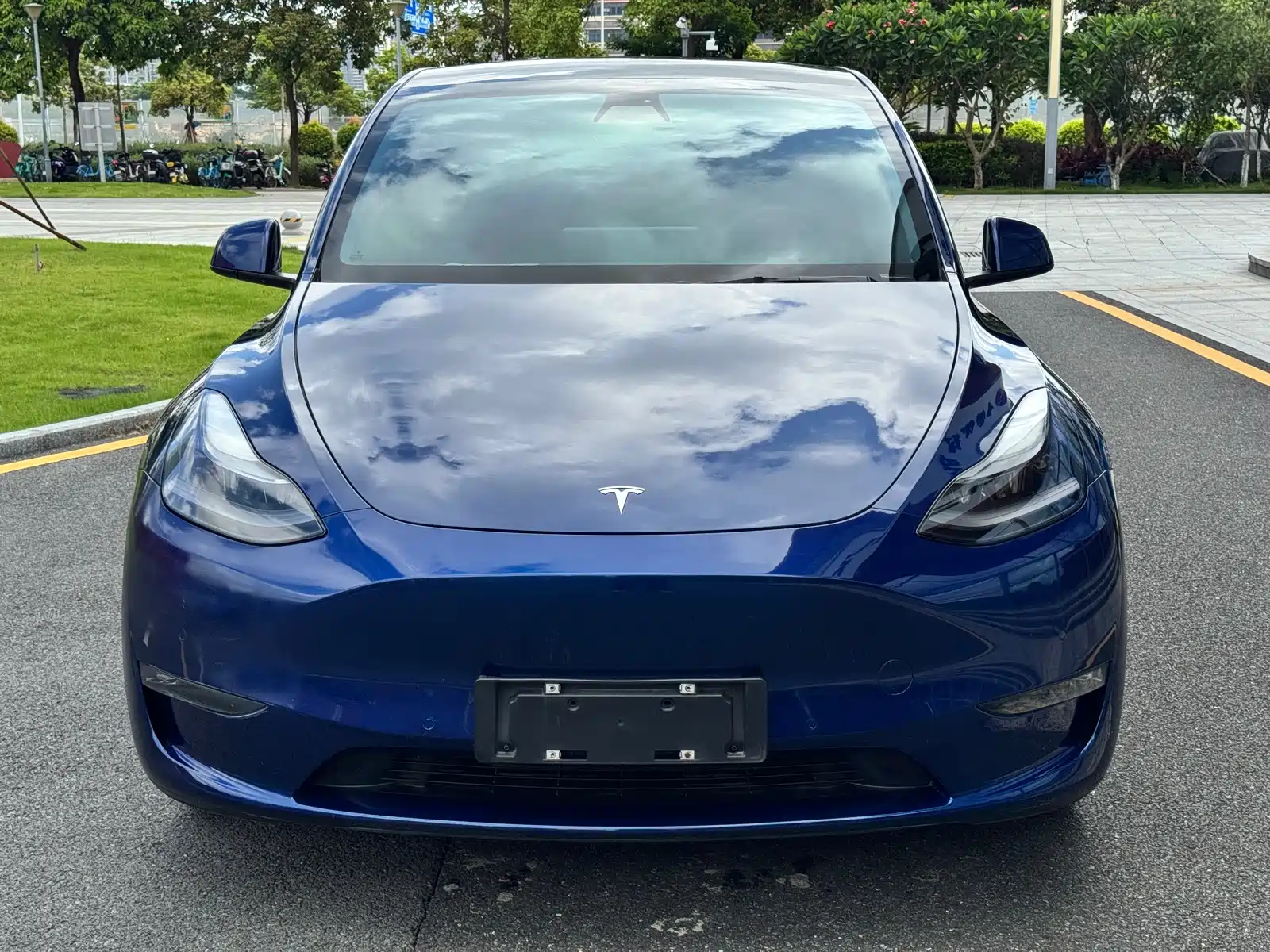 صورة 2 - Tesla Model Y