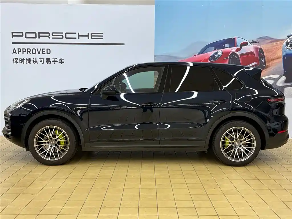 Porsche Cayenne New Energy 2020 Cayenne E-Hybrid 2.0T фото 2