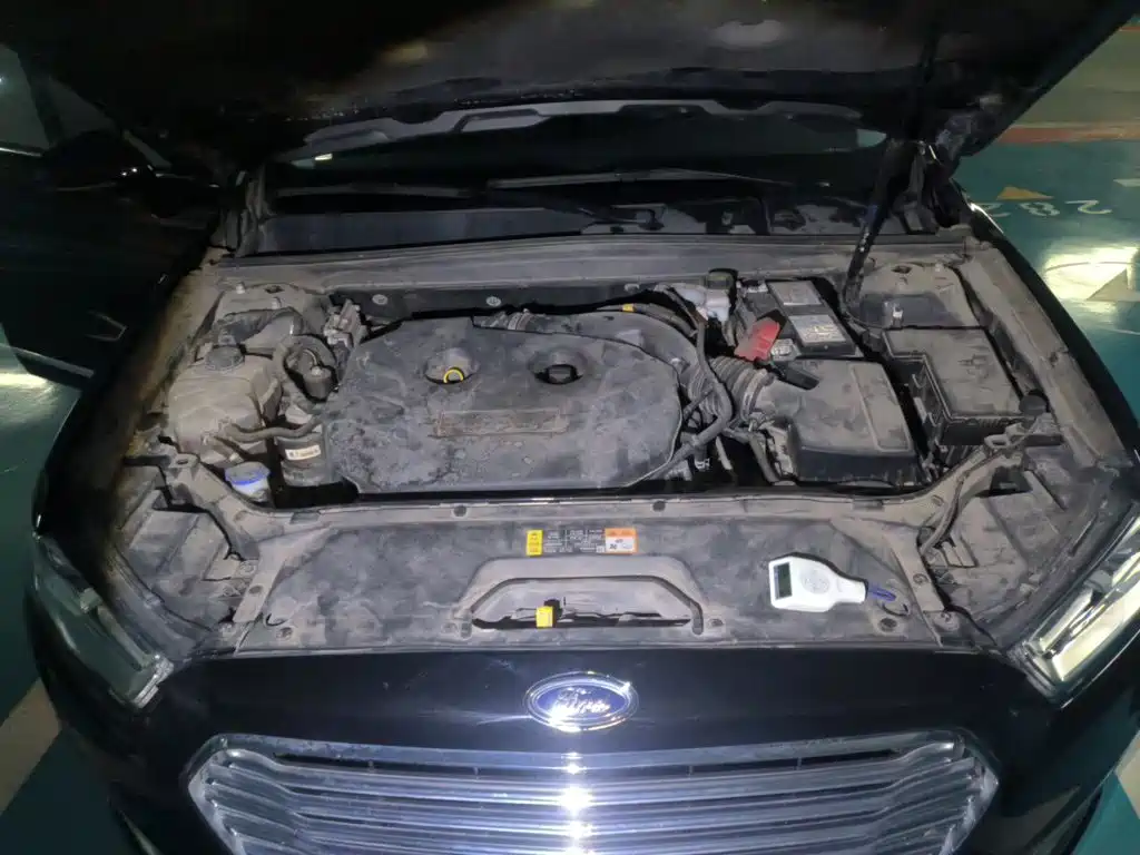 صورة 16 - Ford Taurus