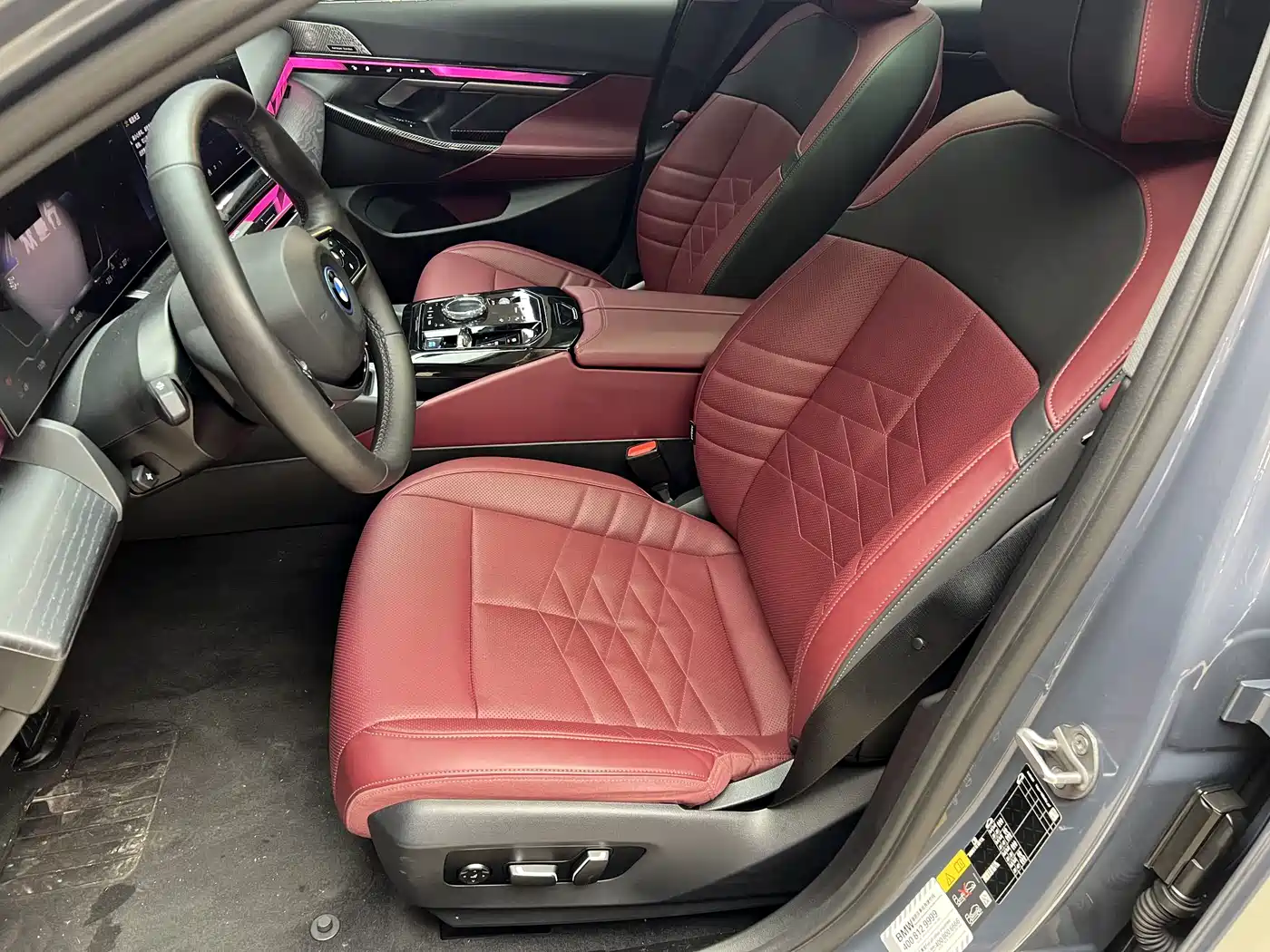 BMW i5 2024 eDrive 35L Premium Luxury Package фото 14