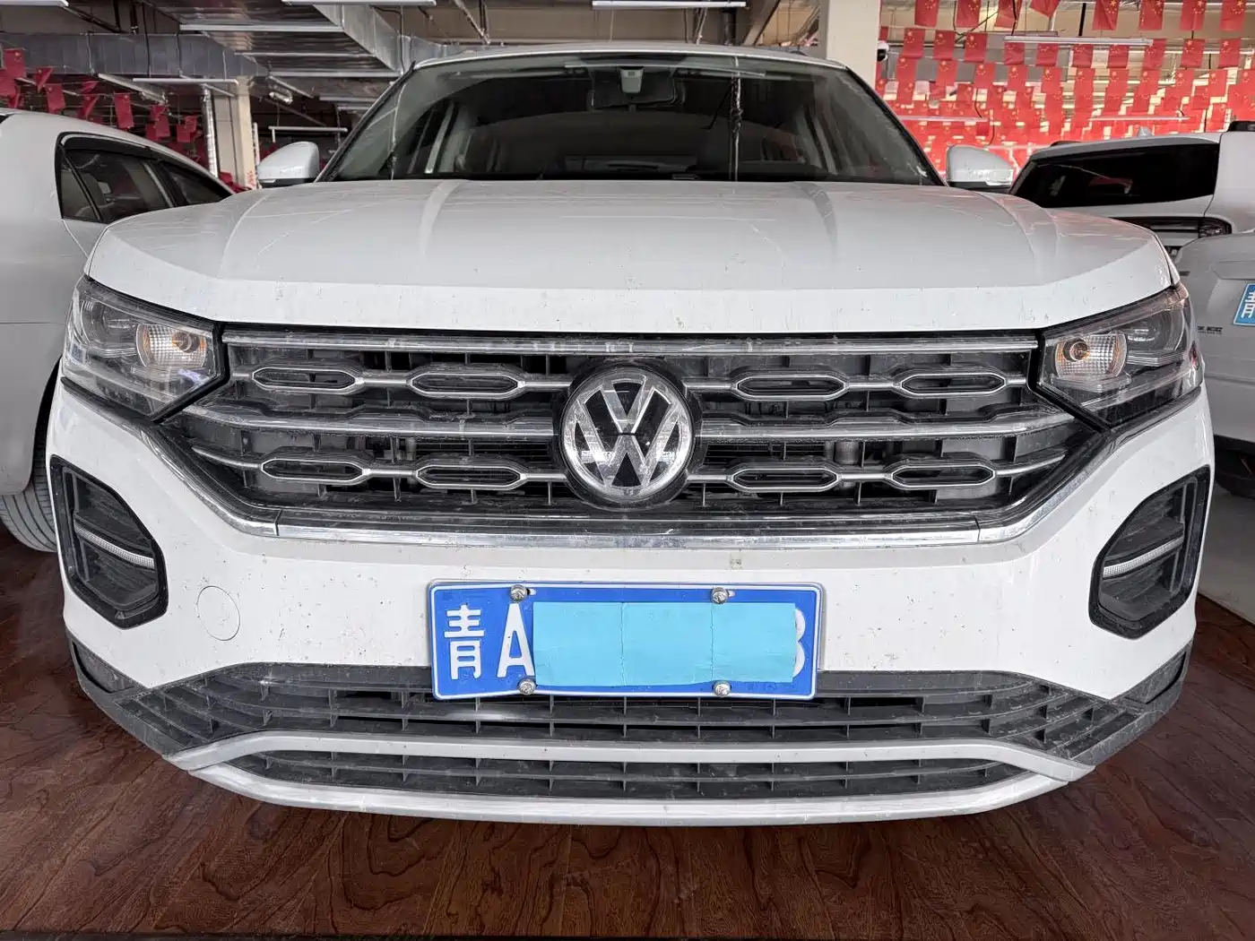 Volkswagen Tayron 2019 330TSI 4WD Luxury China VI фото 2