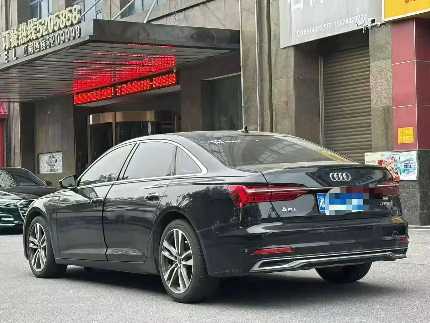 Фото 9 - Audi A6L