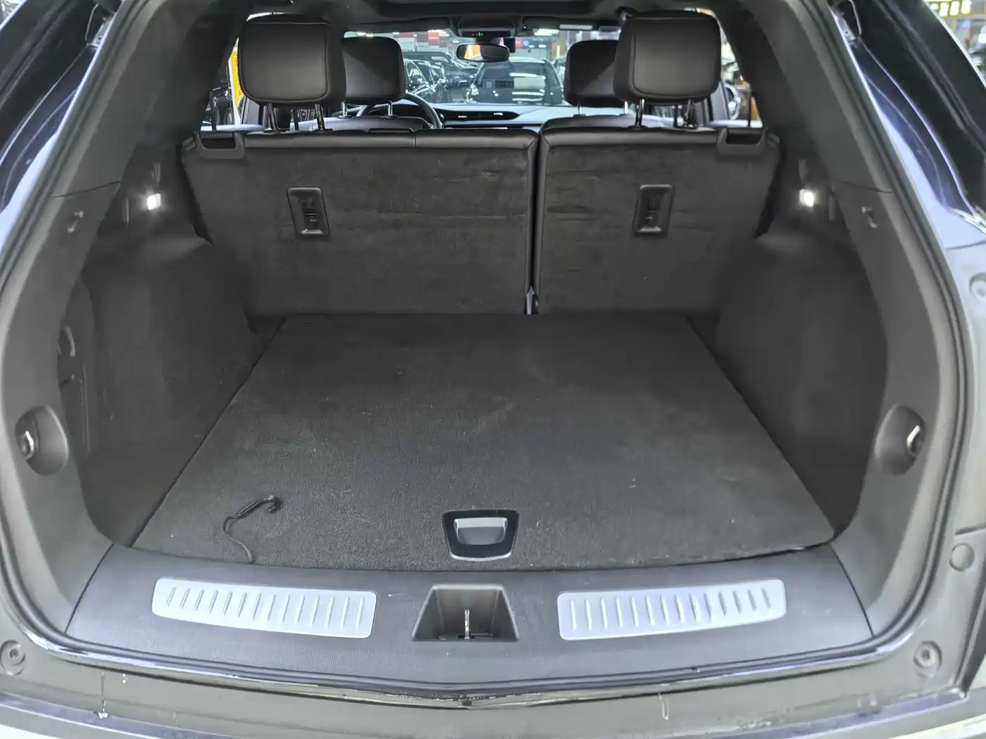 Cadillac XT5 2022 2.0T 2WD Luxury фото 11