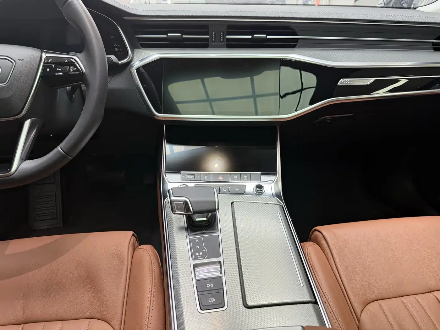 Audi A6L 2022 40 TFSI Luxury Elegance фото 28