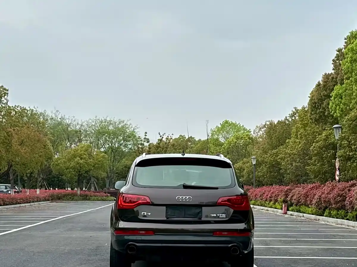 Audi Q7 2014 35 TFSI Progressive фото 5