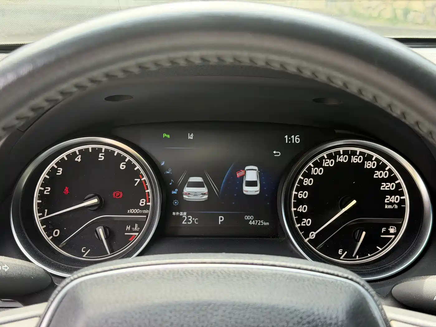Toyota Camry 2021 2.0G Luxury Edition фото 16