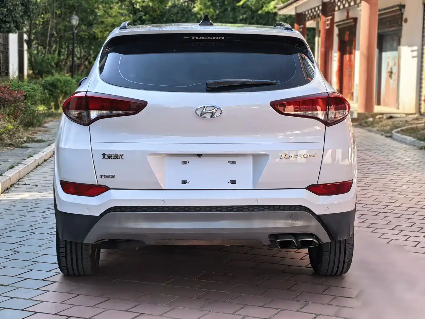 HYUNDAI TUCSON