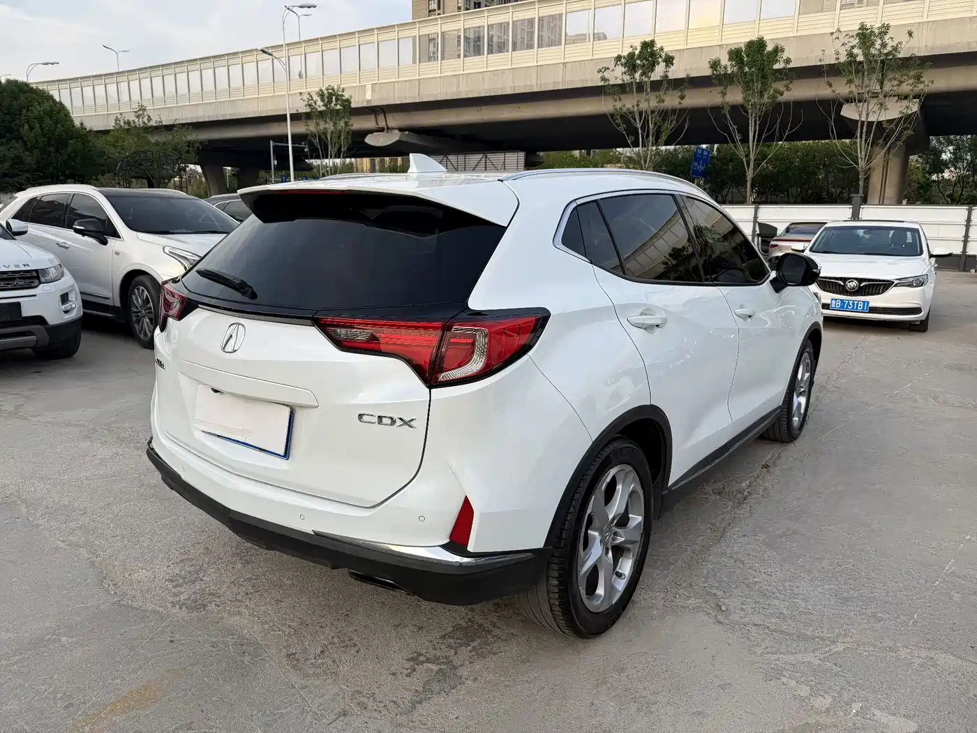 Acura CDX 2016 1.5T 2WD Exclusive Edition фото 11