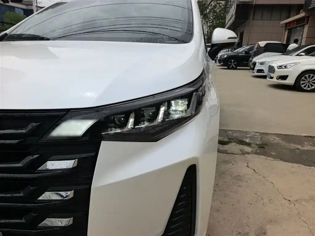 GAC Trumpchi Trumpchi M6 2021 PRO 270T DCT Luxury Edition фото 24