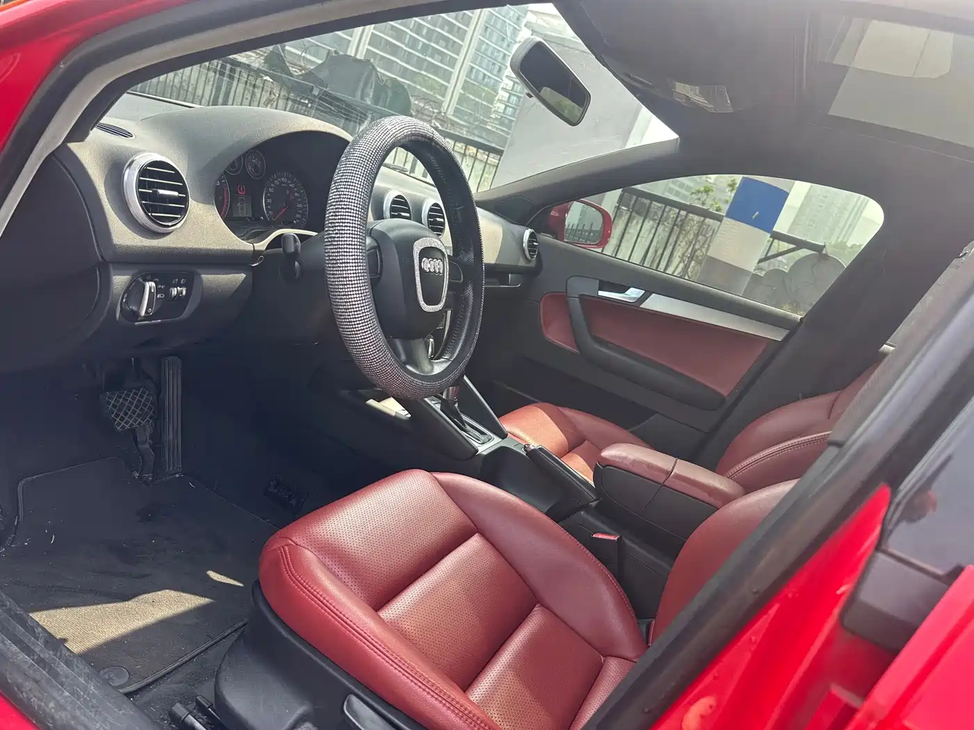 Audi A3 (Import) 2010 Sportback 1.4T Comfort Model фото 4
