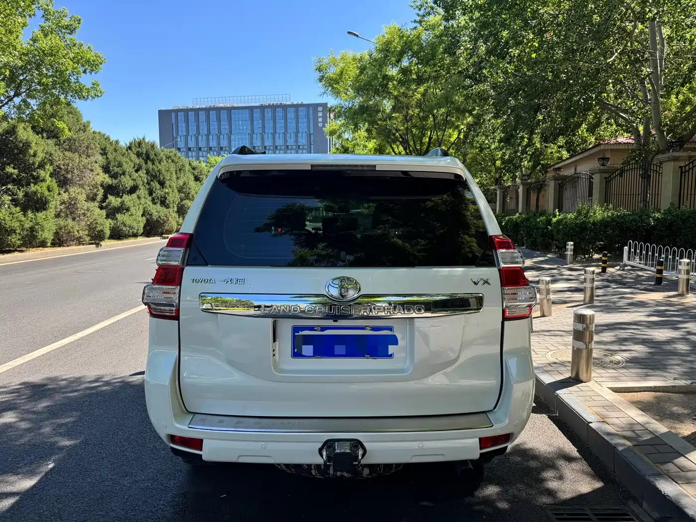 Toyota Prado 2016 3.5L Auto VX NAVI фото 12
