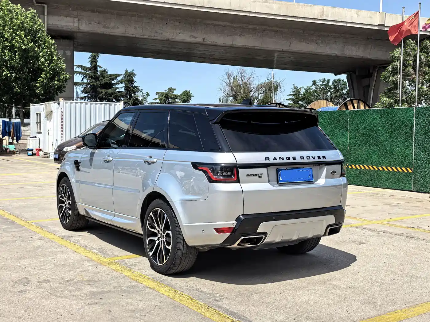 Land Rover Range Rover Sport 2022 3.0 L6 SE фото 5