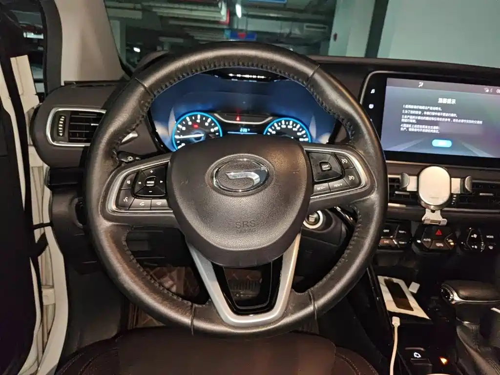 GAC Trumpchi Trumpchi GS4 2018 235T Automatic 2WD Luxury Smart Connect Million Commemorative Edition фото 3