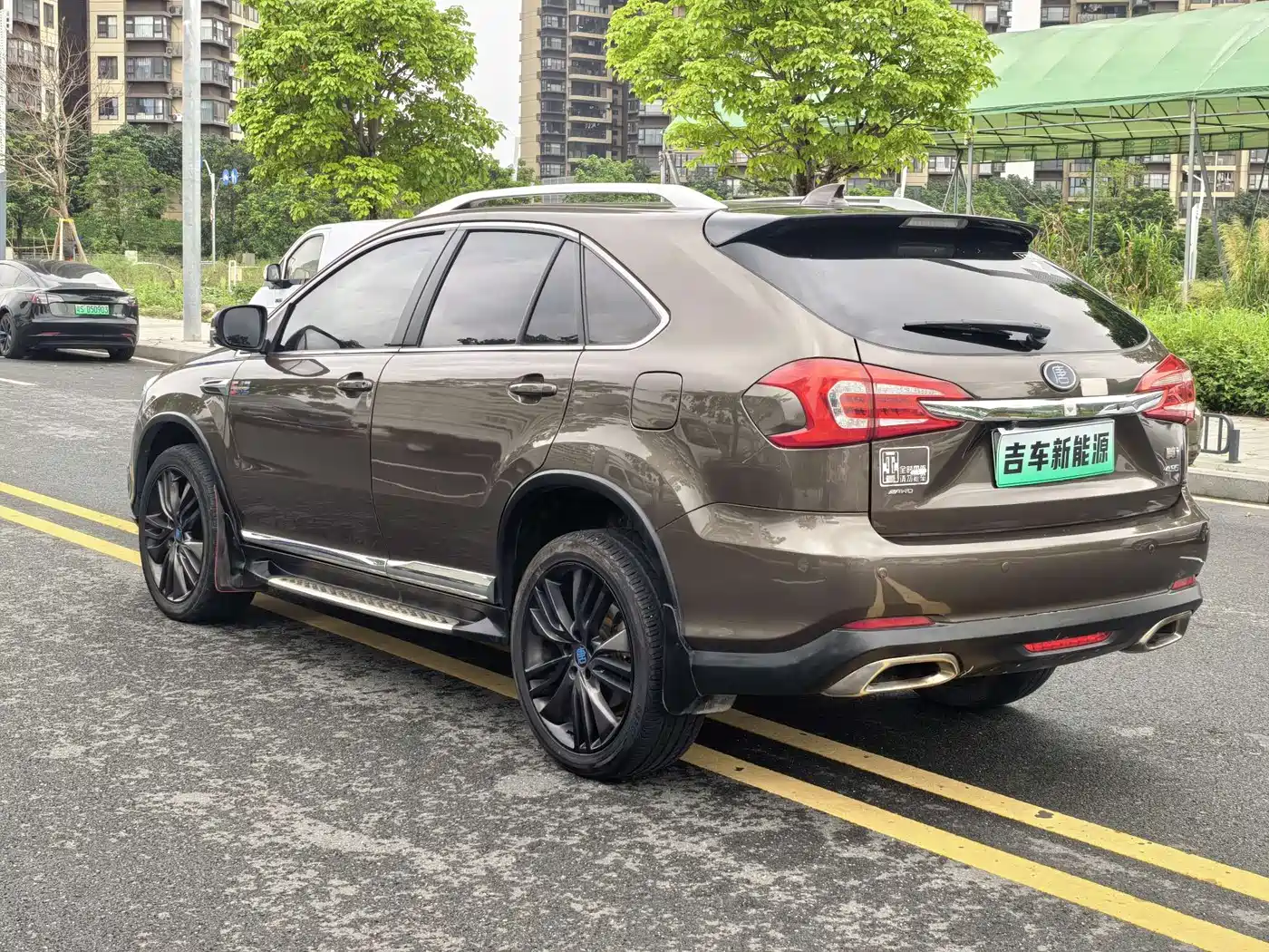 BYD Tang New Energy 2017 Model 2.0T Full-time 4WD Elegance фото 14